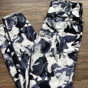 Black and White Splatter Print Women's Leggings
